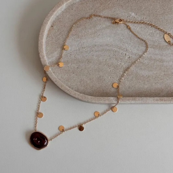 Choker Medalhinhas com Resina Café