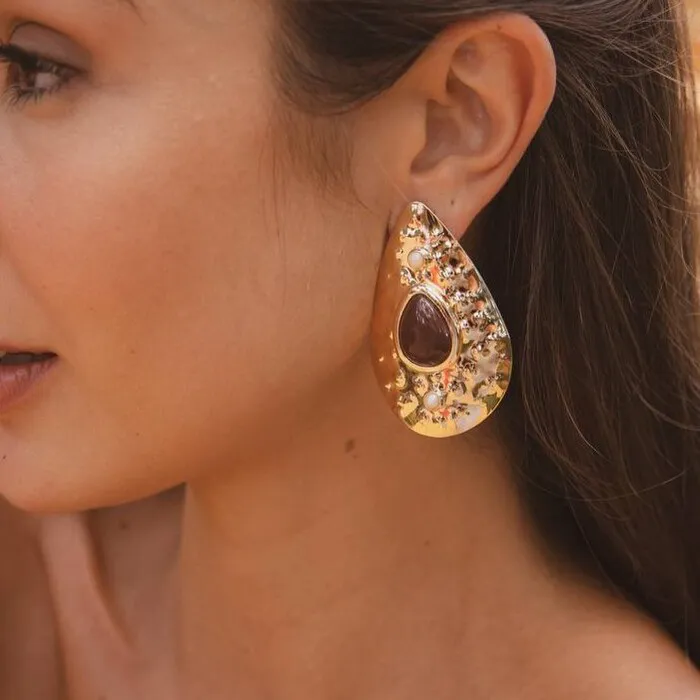 Brinco Boho Marrom e Perola