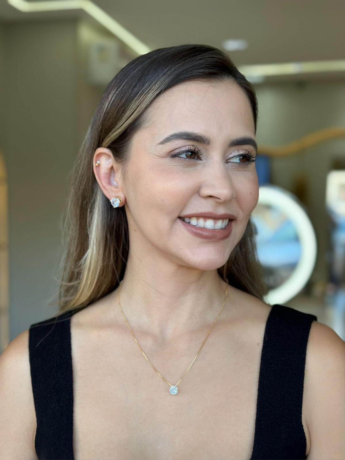 Conjunto Ponto de Luz Banhado a ouro 18k